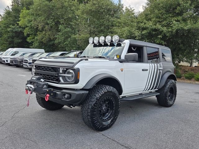 Used 2022 White Ford Badlands image 3