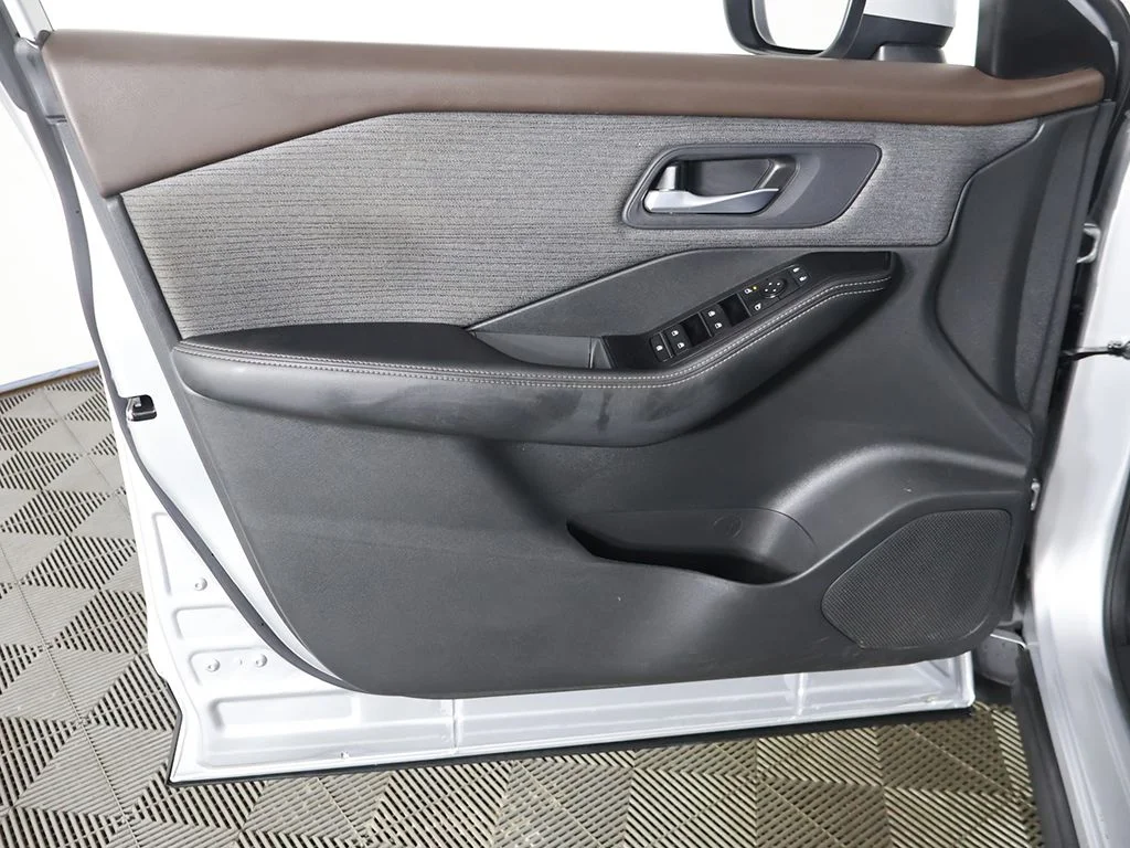 Used 2023 Silver Nissan SV image 19