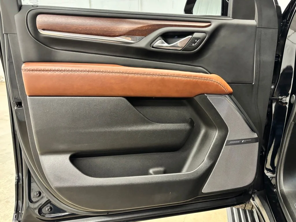 Used 2024 Black GMC Denali Ultimate image 19