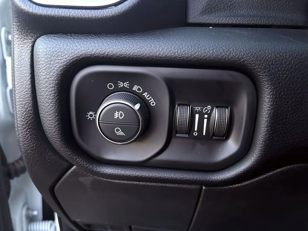 2024 RAM Ram 2500 Pickup Laramie - Photo 23