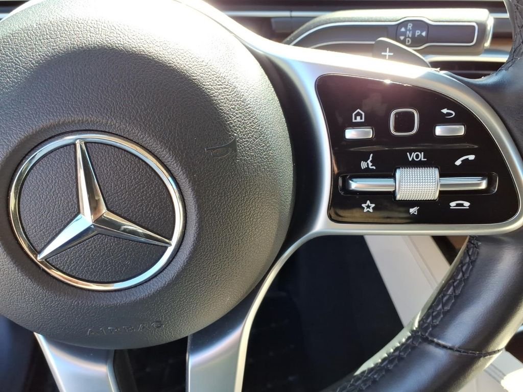 Used 2022 Blue Mercedes-Benz GLE 350 image 29