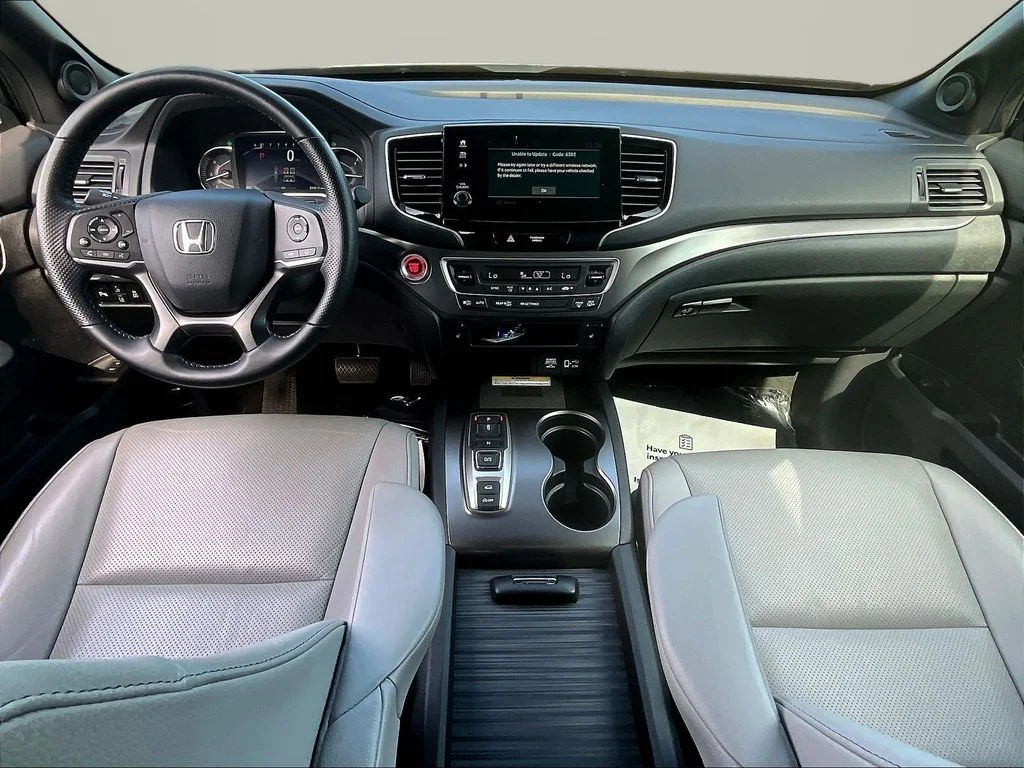 Used 2023 Lunar Silver Metallic Honda EX-L image 9