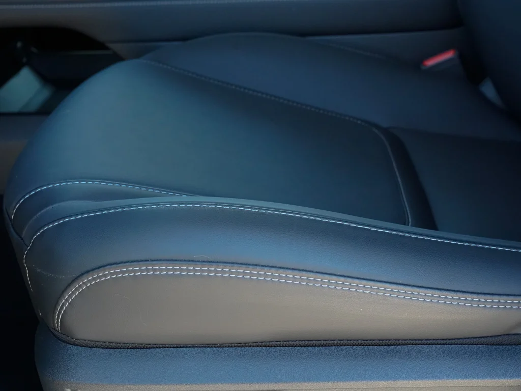 Certified Used 2026 Black Obsidian INFINITI PURE image 9