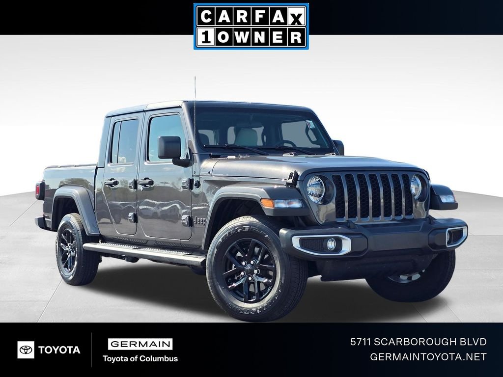 Used 2023 Gray Jeep Sport S image 1
