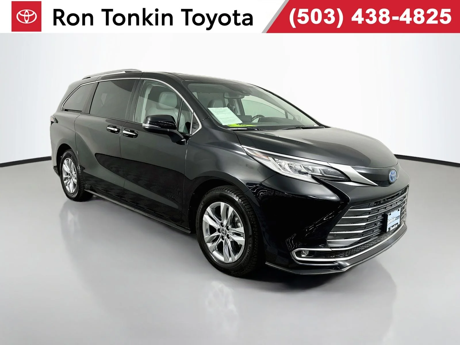 Used 2022 Midnight Black Metallic Toyota Limited image 1
