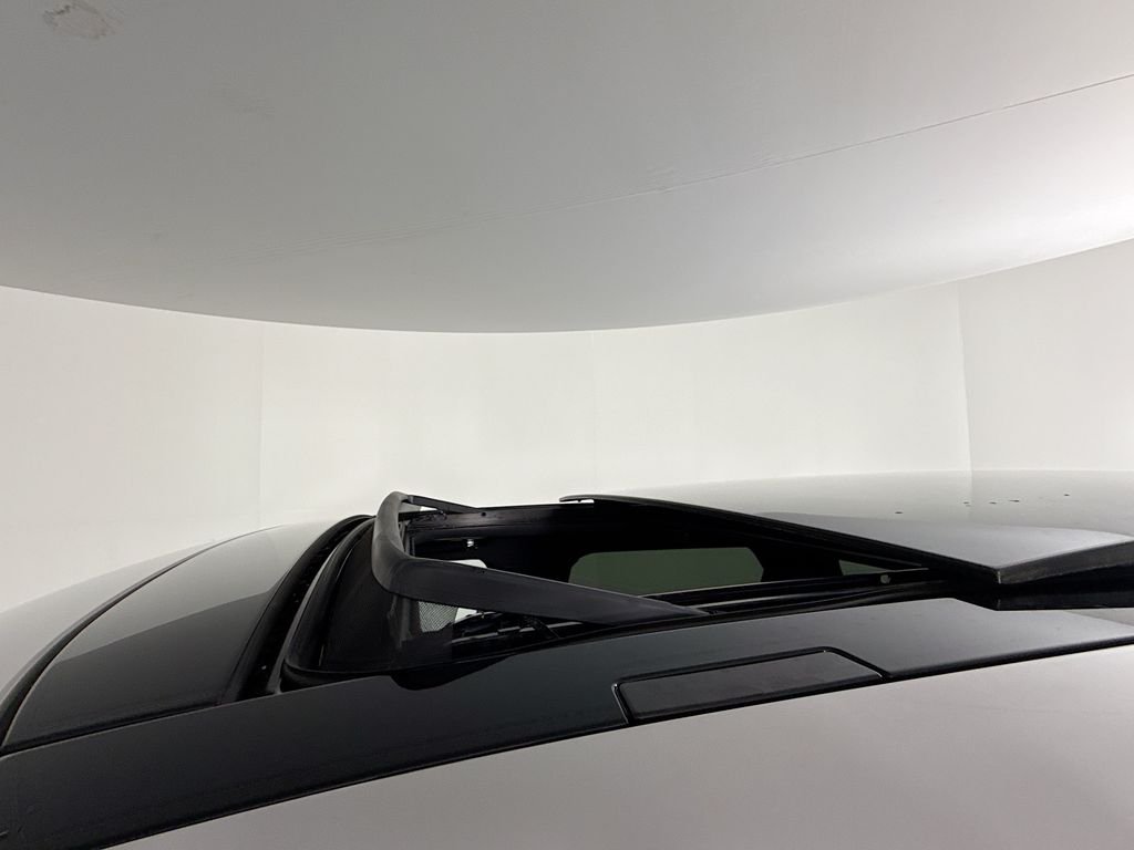 New 2026 Borasco Grey Land Rover Dynamic SE image 23