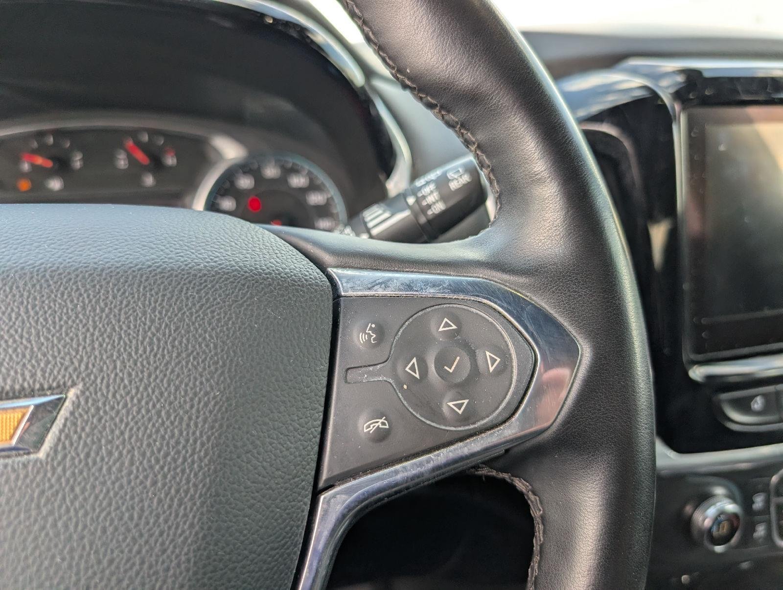 Used 2023 Sterling Gray Metallic Chevrolet LT Leather image 17