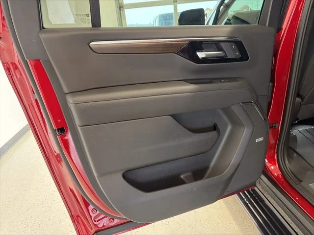 2026 Chevrolet Suburban High Country - Photo 55