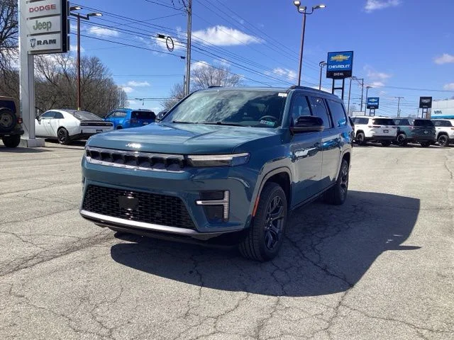 New 2026 Steel Blue Exterior Paint Jeep Limited Altitude image 3