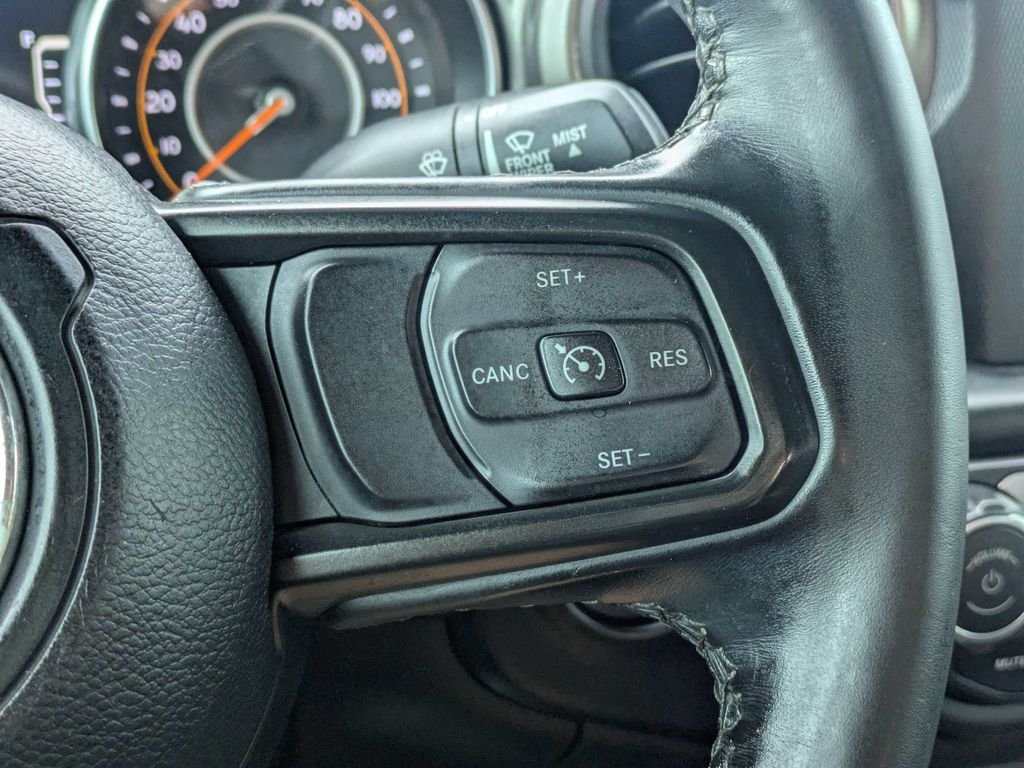 Used 2022 White Jeep Unlimited Willys image 23