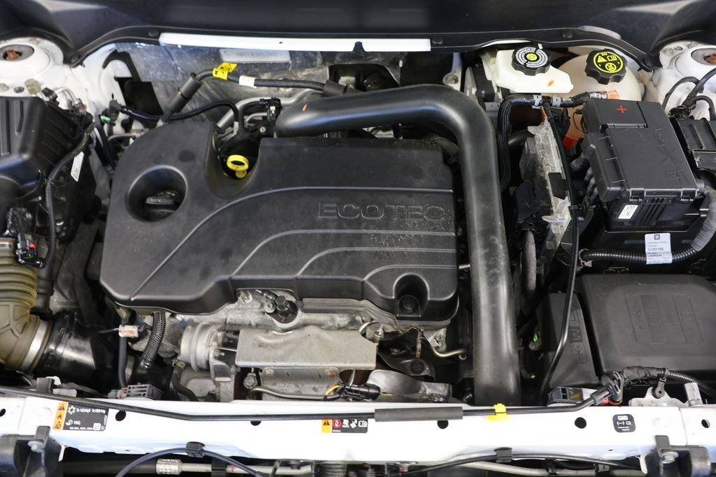 2023 GMC Terrain SLE - Photo 23