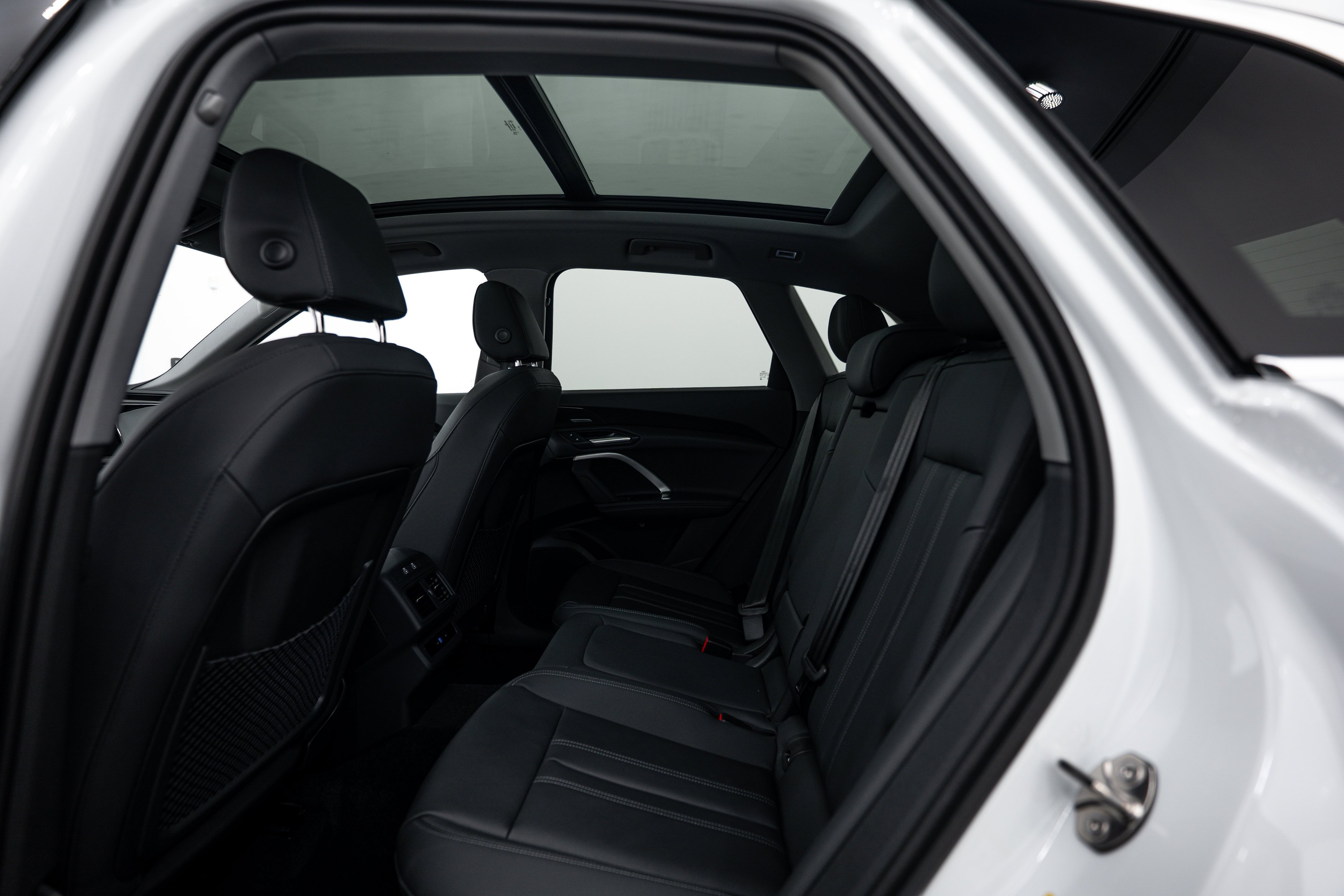 New 2026 Glacier White Audi Premium Plus image 17
