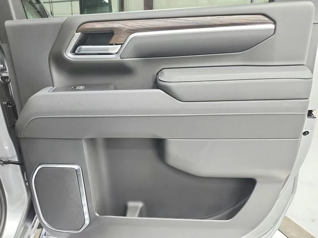 New 2026 Silver GMC SLT image 43