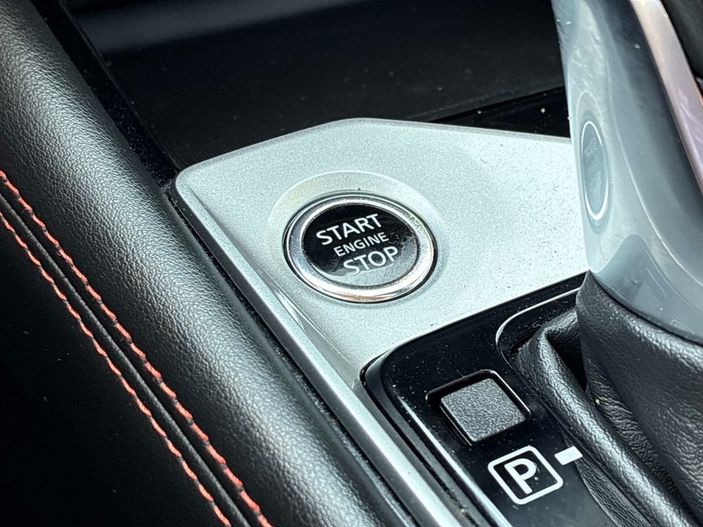Used 2024 Black Nissan 2.5 SR image 27