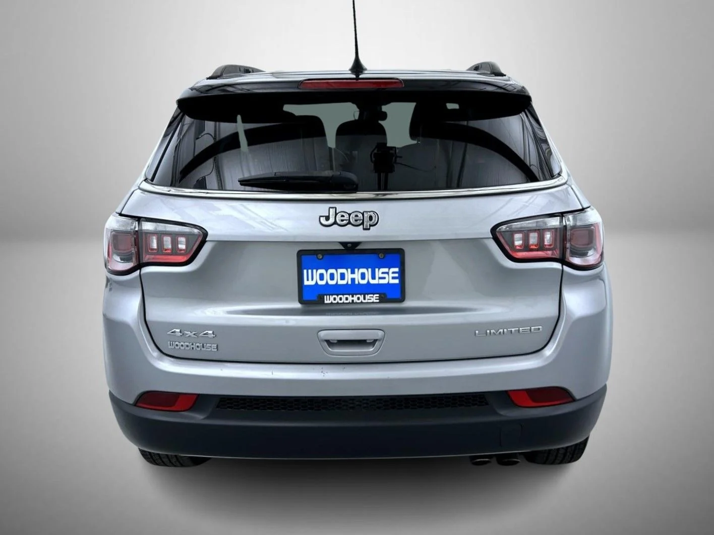 Used 2022 Silver Jeep Limited image 6