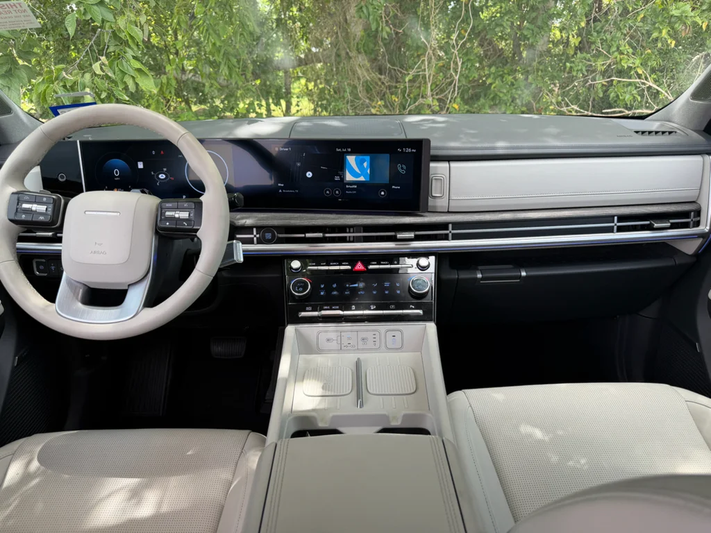 Used 2024 Ultimate Red Hyundai Limited image 11