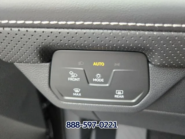New 2026 Silver Mist Metallic Volkswagen 2.0T SE W/TECHNOLOGY image 21
