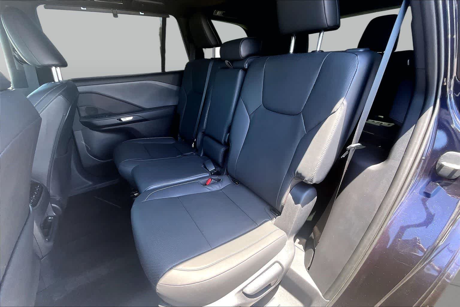 Used 2025 Nightfall Mica Lexus Premium image 20