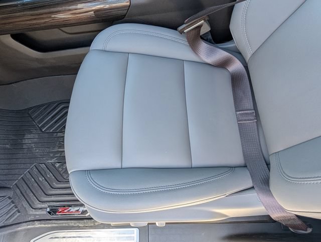 New 2026 Summit White Chevrolet LT Trail Boss image 10