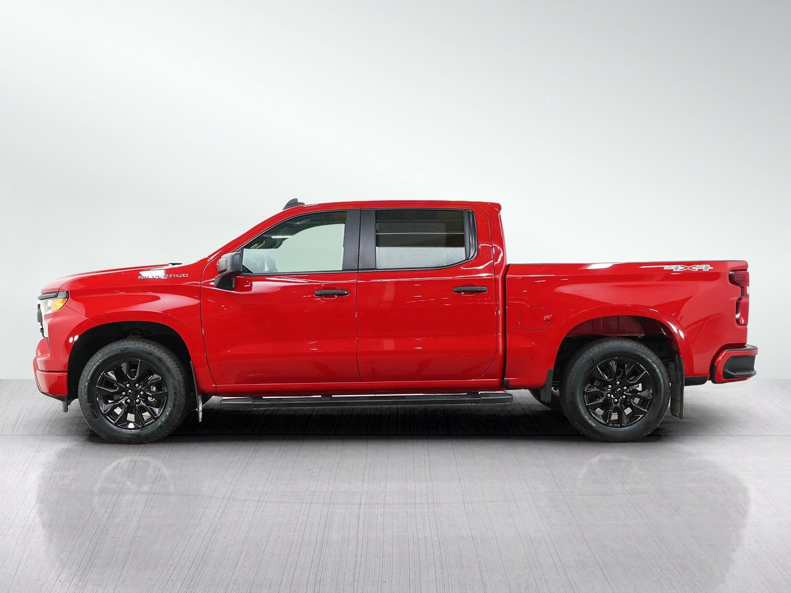 Used 2022 Chevrolet Silverado 1500 Custom with VIN 1GCPDBEK7NZ560674 for sale in White Bear Lake, Minnesota