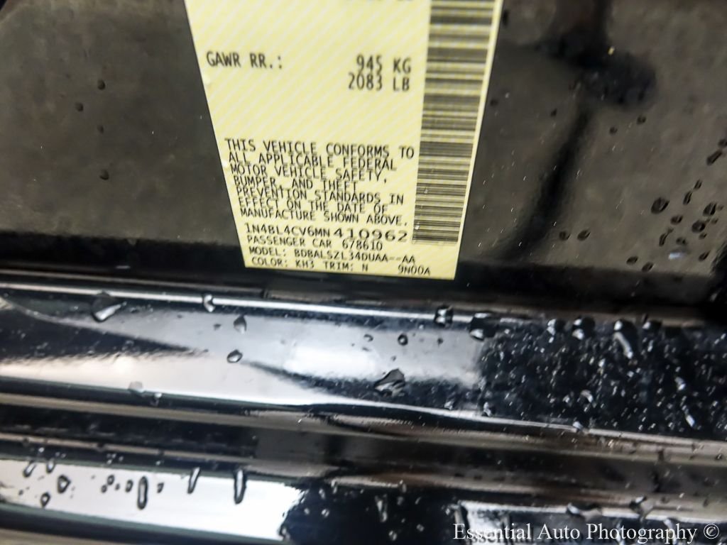 Certified Used 2021 Super Black Nissan 2.5 SR image 27