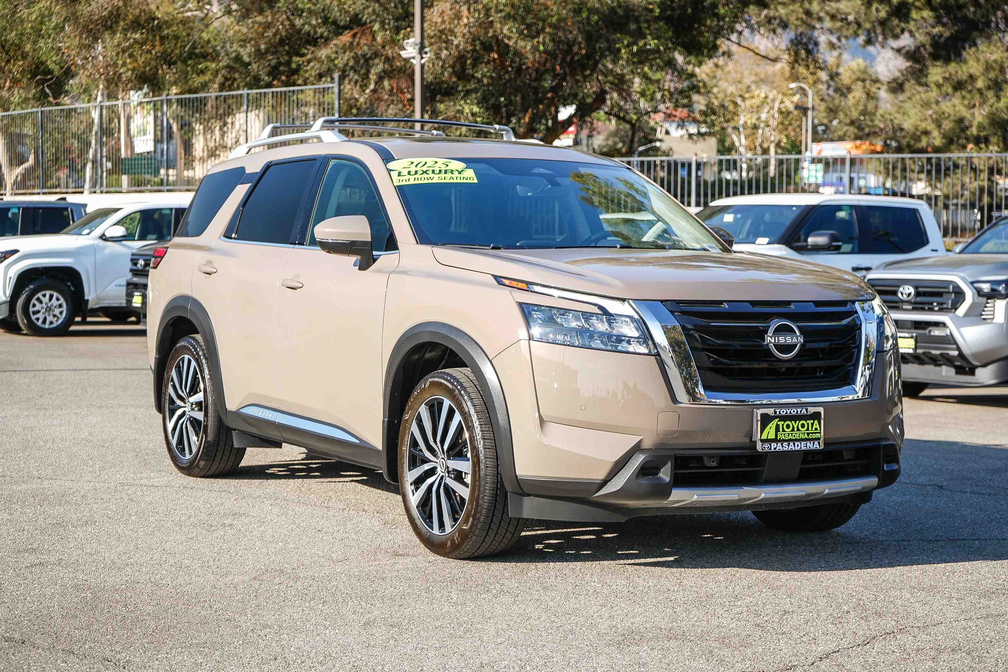 Used 2025 BAJA STORM NISSAN PLATINUM image 3