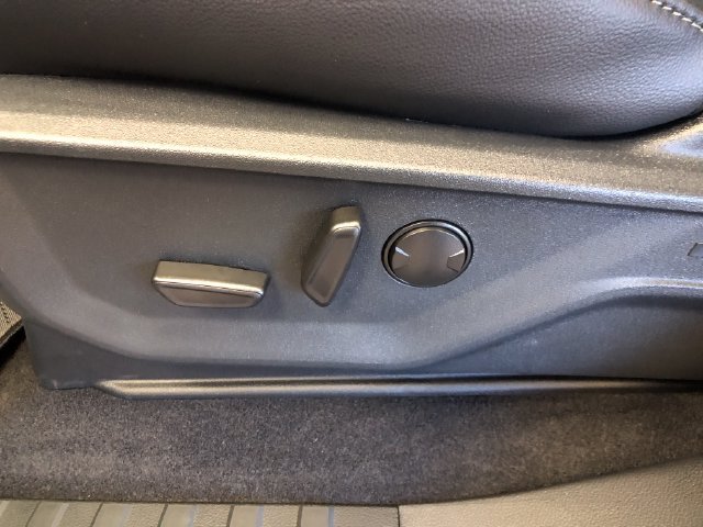New 2026 Carbonized Gray Metallic Ford Lariat® image 11