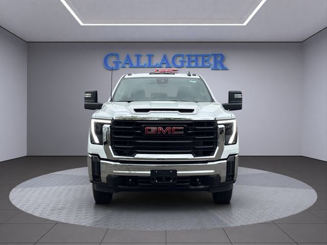 2026 GMC Sierra 3500 Chassis Cab Pro - Photo 12