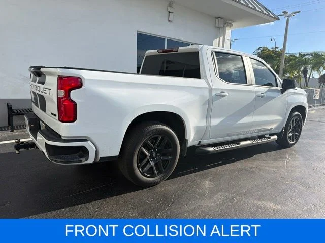 Used 2024 White Chevrolet RST image 5