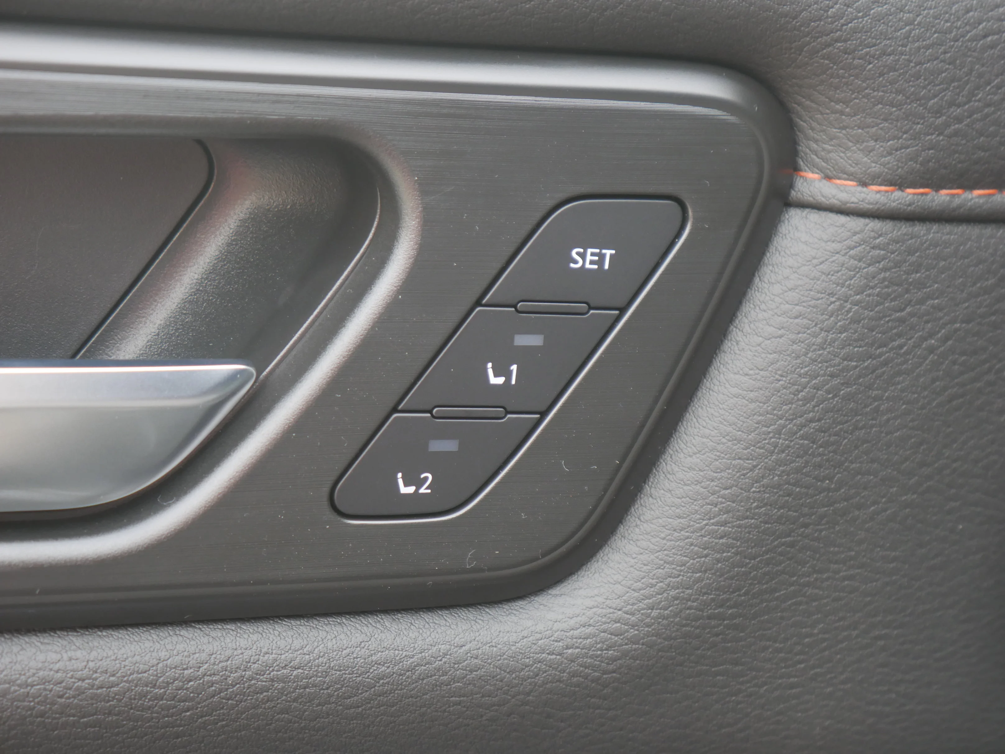 2026 Nissan Armada PRO-4X - Photo 39