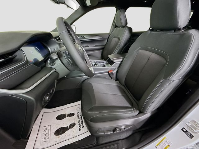 New 2026 Bright White Clearcoat Jeep Laredo image 19