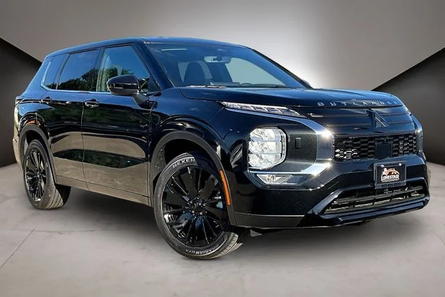New 2026 Black Mitsubishi LE image 2
