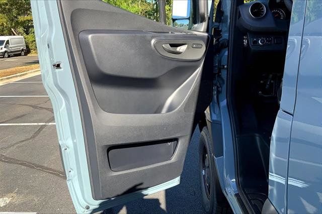 2025 Mercedes-Benz Sprinter Cargo Van Base - Photo 10