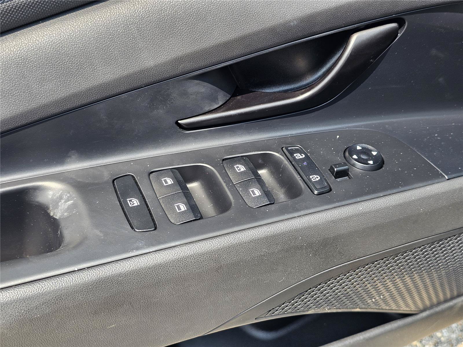Used 2026 Abyss Black Hyundai SEL Sport image 14