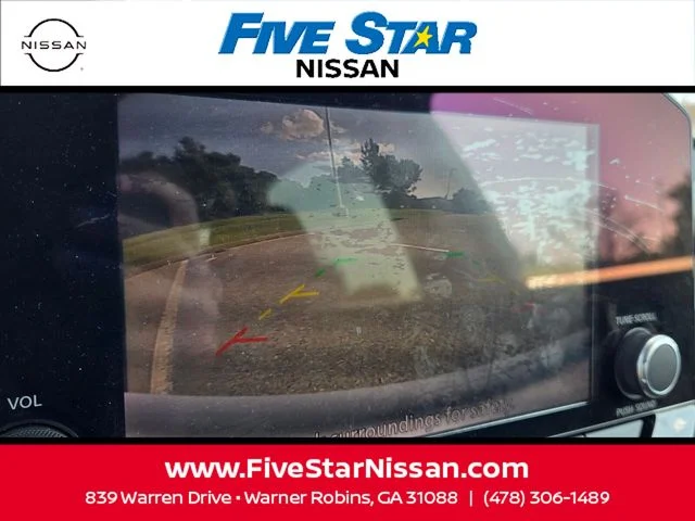 Used 2024 Gray Nissan S image 19