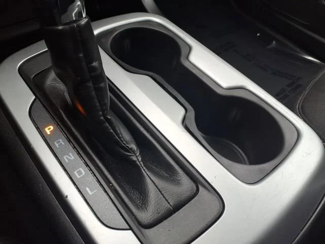 Used 2022 Summit White Chevrolet LT image 21