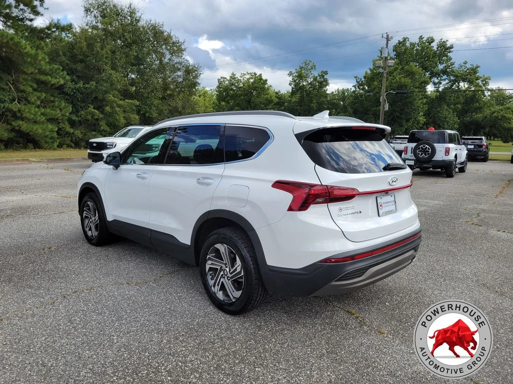 Used 2023 White Hyundai SEL image 4
