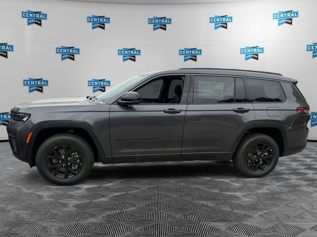 New 2026 Baltic Gray Metallic Clear-Coat Exterior Paint Jeep Altitude image 2