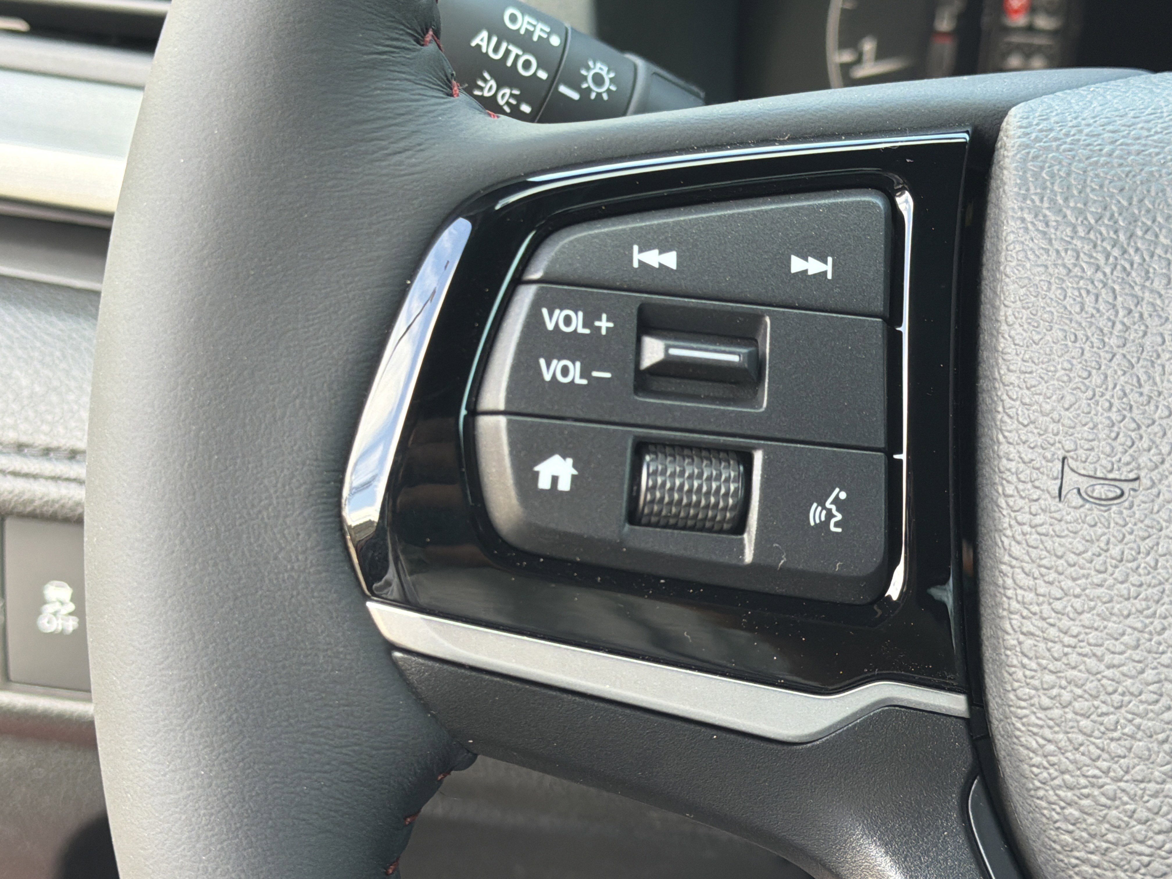 2026 Honda Odyssey Sport L - Photo 12