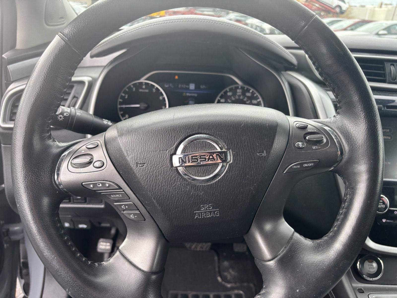 Used 2022 Boulder Gray Pearl Nissan SL image 13