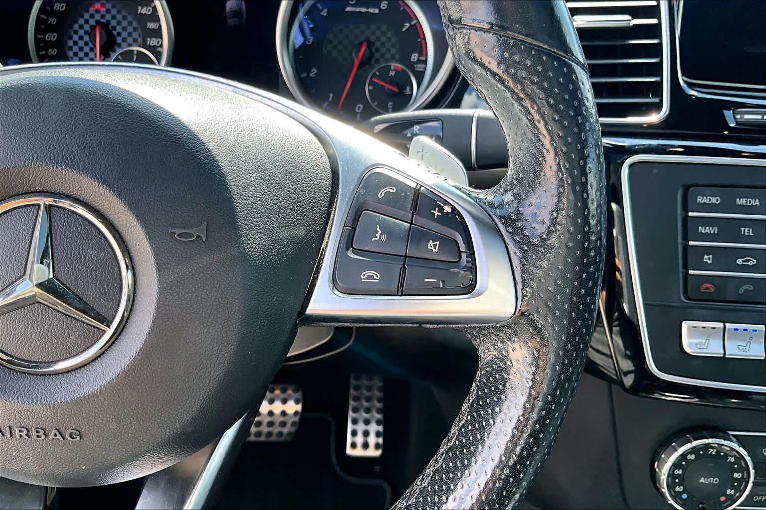 Used 2018 Selenite Grey Metallic Mercedes-Benz AMG® GLE 43 image 22