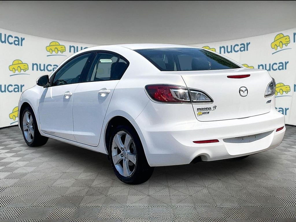 Used 2013 White Mazda i Sport image 4