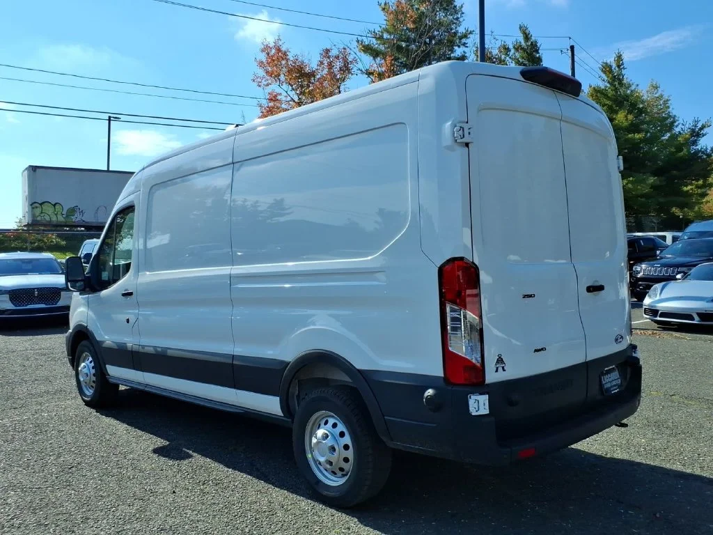 New 2027 Oxford White Ford Cargo Van image 4