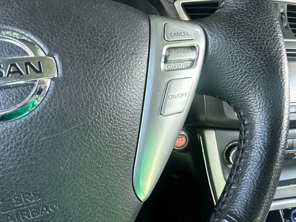 Used 2015 Gray Nissan SV image 8