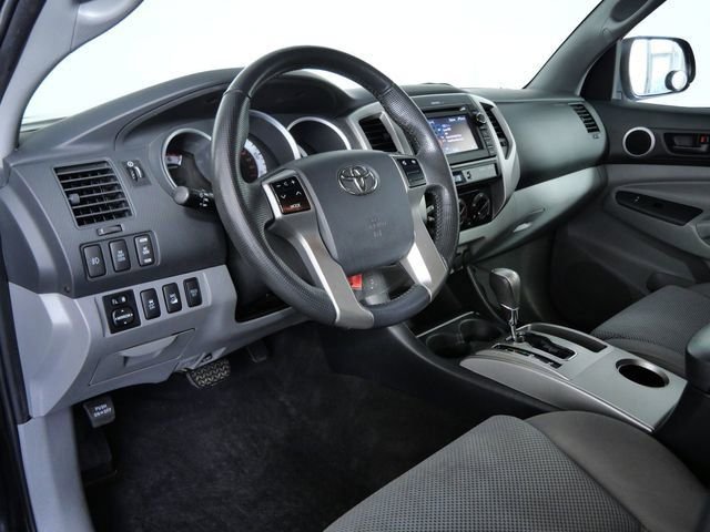 Used 2013 Black Toyota Base image 17