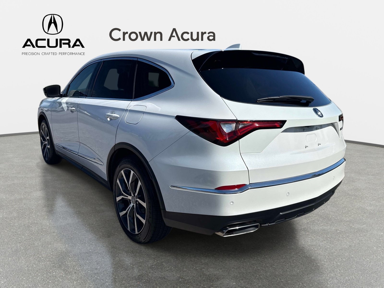 Used 2024 Platinum White Pearl Acura w/Technology Package image 3