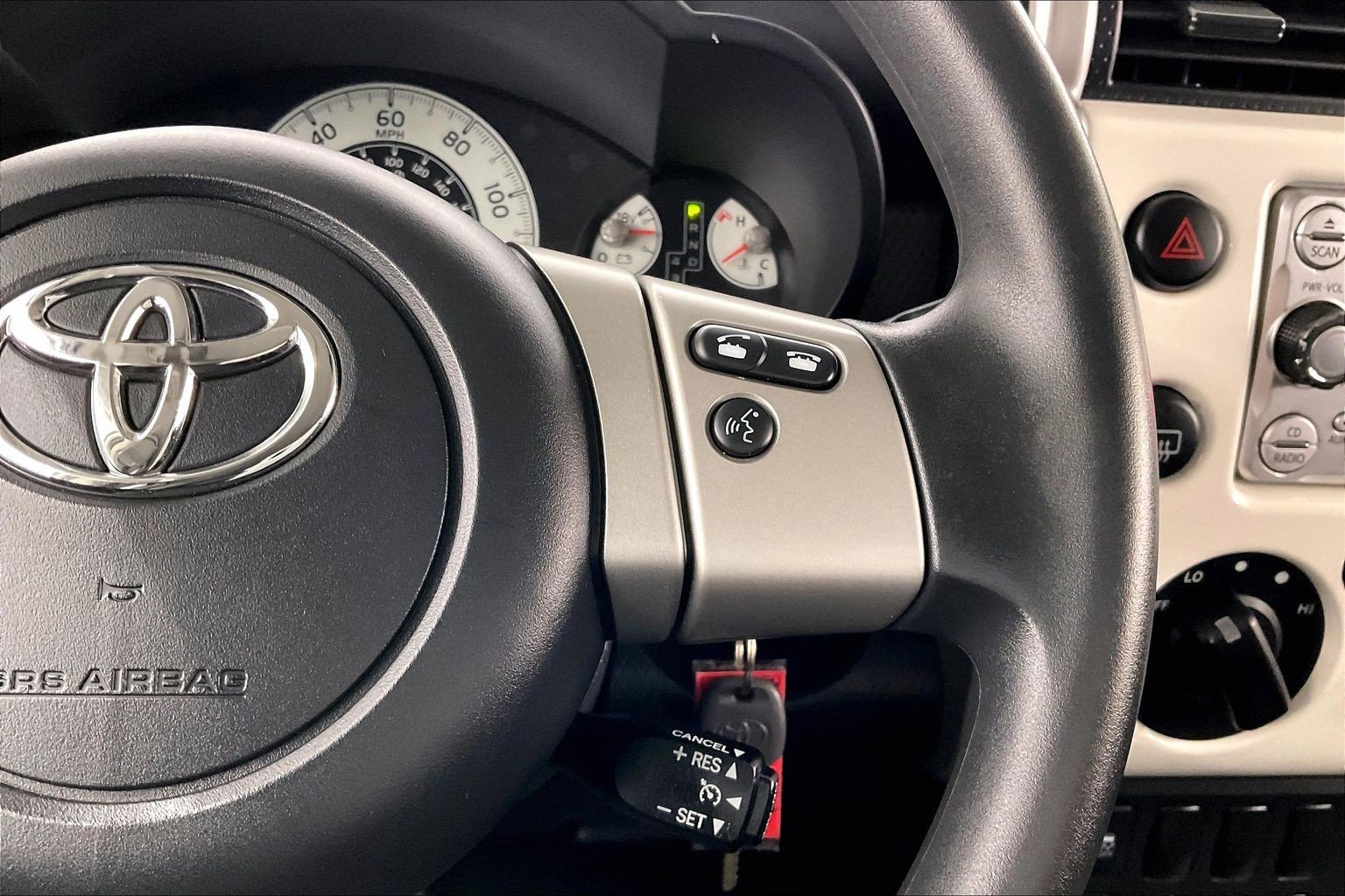 Used 2014 Iceberg Toyota  image 22