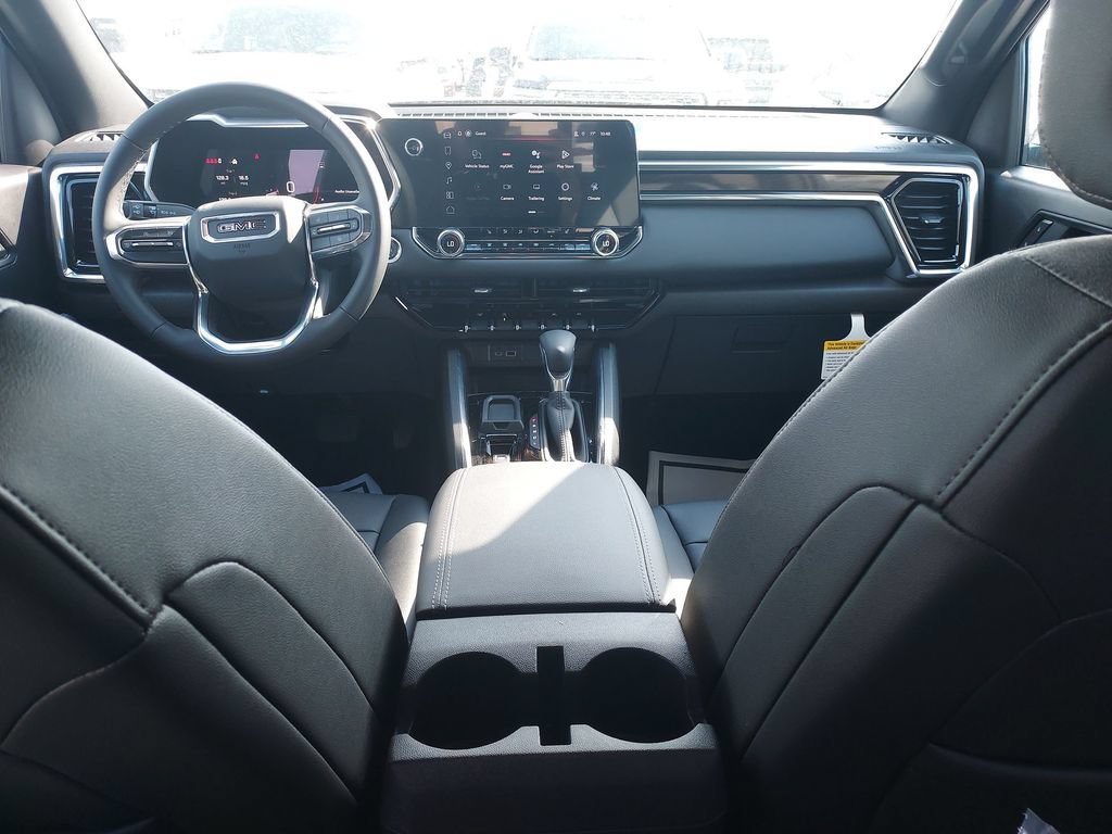 New 2026 Sterling Metallic GMC Elevation image 10