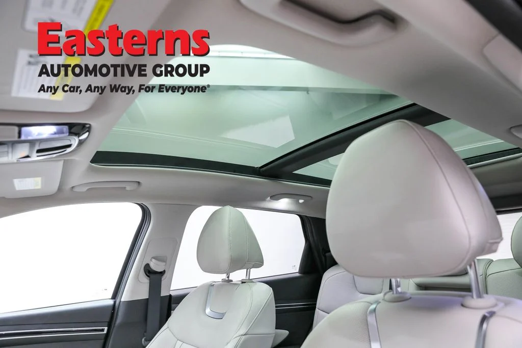 Used 2022 Gray Hyundai Limited image 35