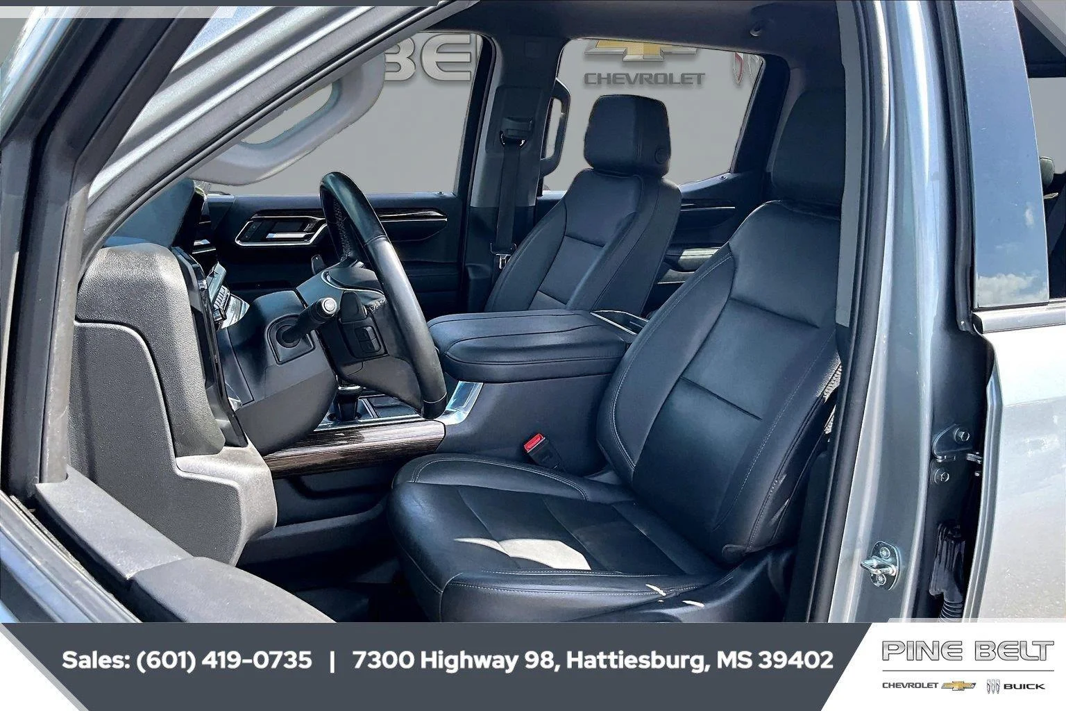 Used 2023 Sterling Metallic GMC Elevation image 19